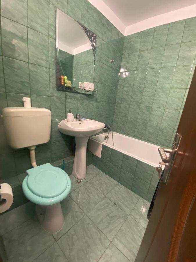 Studio-Ion Mihalache-Bucuresti Kültér fotó